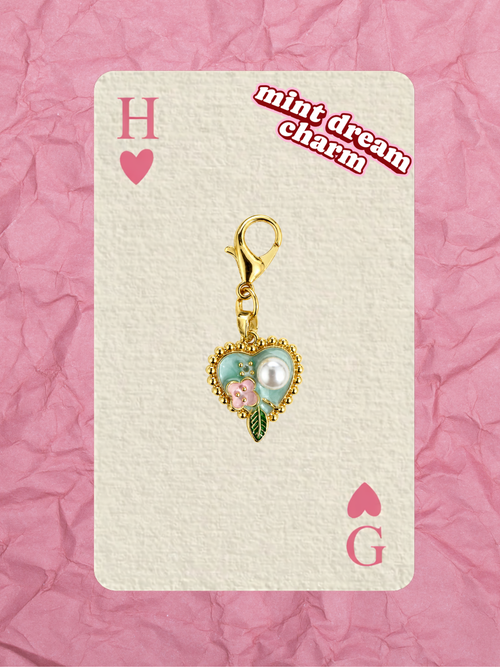 Hugs & Gifts – Coquette Charm | Mint Aşkı Kalp Charm 💚💫
