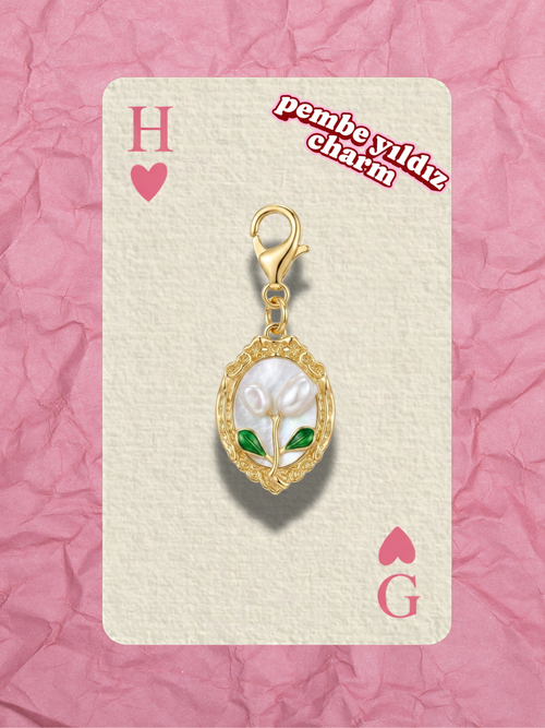 Hugs & Gifts – Coquette Charm | İnci Lale Vintage Işıltısı ✨🌿🤍
