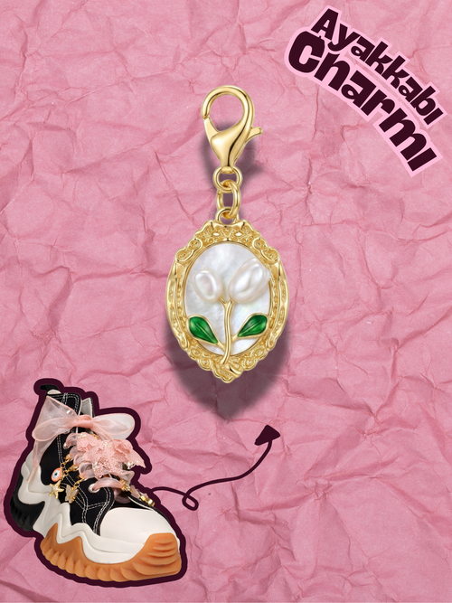 Hugs & Gifts – Coquette Charm | İnci Lale Vintage Işıltısı ✨🌿🤍