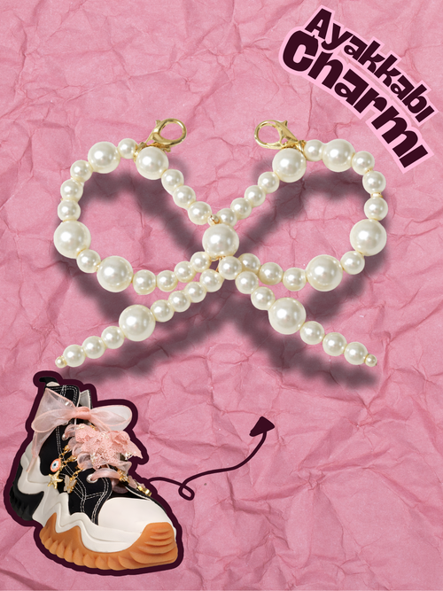 Hugs & Gifts – Coquette Charm | İnci Fiyonk 🎀🤍