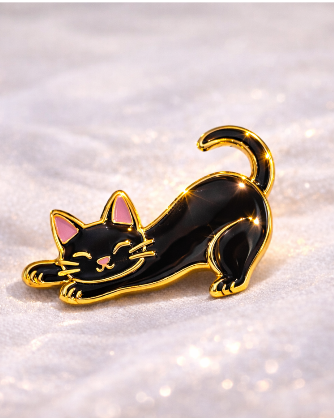 Hugs & Gifts | Şmarık Kedi Broş 🐈✨
