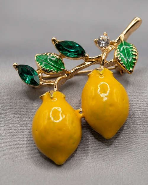 Hugs & Gifts | Limon Bahçesi Broş 🍋✨