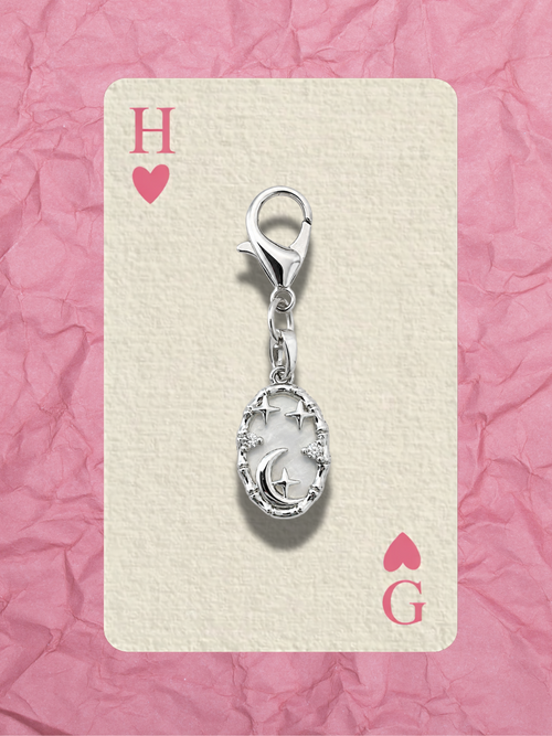 Hugs & Gifts – Coquette Charm | Ay Işığı Madalyon Charm ✨