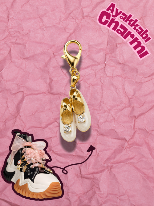 Hugs & Gifts – Coquette Charm | Balerin Rüyası Charm 🩰✨
