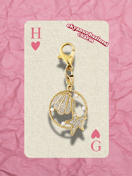 Hugs & Gifts – Astro Charm | Okyanus Hazinesi Charm 🐚⭐✨