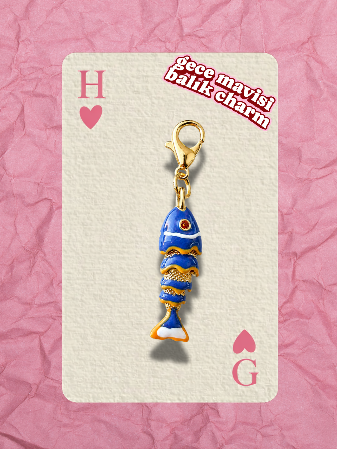Hugs & Gifts – Astro Charm | Gece Mavisi Balık Charm 🐟✨
